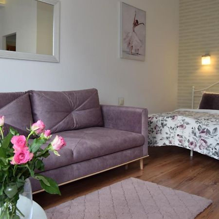 Be My Guest - Krucza Elegant Apartment - Rondo De Gaulle'A Center Of Warsaw Metro Wi-Fi Breakfast Eksteriør billede