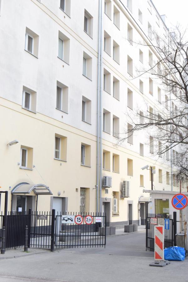 Be My Guest - Krucza Elegant Apartment - Rondo De Gaulle'A Center Of Warsaw Metro Wi-Fi Breakfast Eksteriør billede