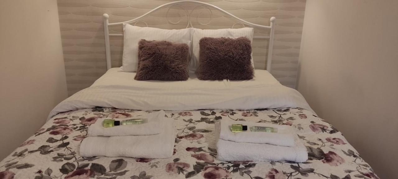Be My Guest - Krucza Elegant Apartment - Rondo De Gaulle'A Center Of Warsaw Metro Wi-Fi Breakfast Eksteriør billede